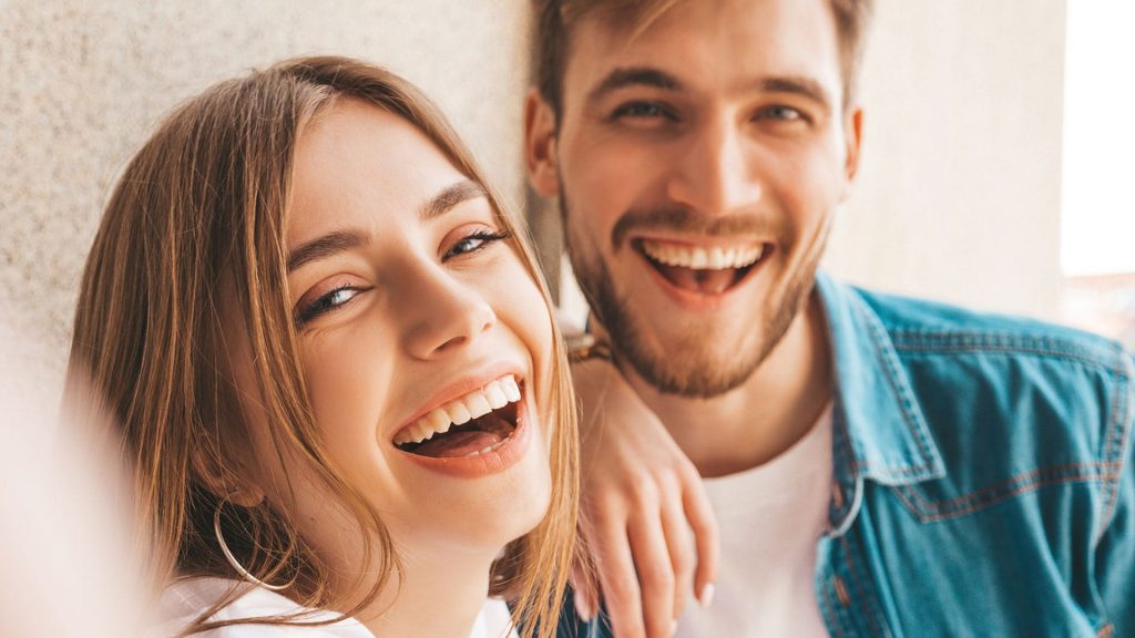 What Smile Makeover Procedures Replace Missing Teeth