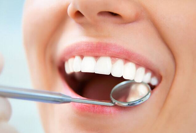 What is easy to use for whitening teeth? Baking soda and teeth scaling are also OK?